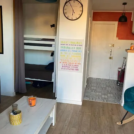 Superbe Studio A Canet En Roussillon Proche De La Plage Buitenkant foto