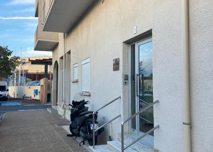 Superbe Studio A Canet En Roussillon Proche De La Plage